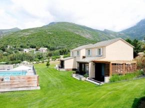 Welcoming villas with swimming pool near Saint-Florent on Cap Corse